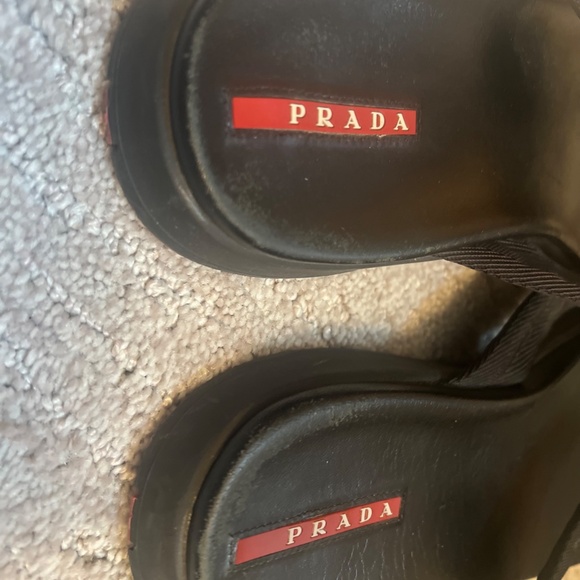 Authentic Prada Black Flip Flops Size 10 - Picture 3 of 5